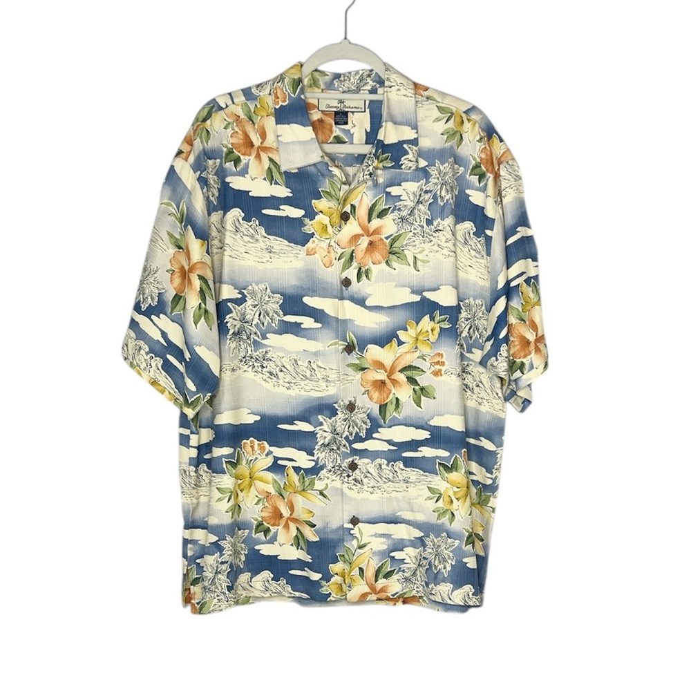 Tommy Bahama 100% Silk Aloha Floral Beach Waves Surfer Short Sleeve Button Down